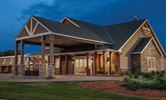 Country Inn & Suites by Radisson, Woodbury, MN