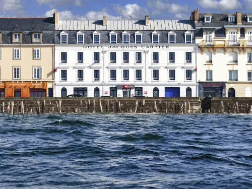Ibis Saint-Malo Plage Hotels in Saint-Malo