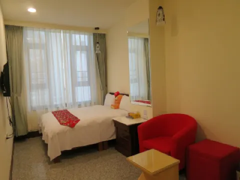 Sun Moon Lake Crown Yu Hotel 文武廟周辺のホテル