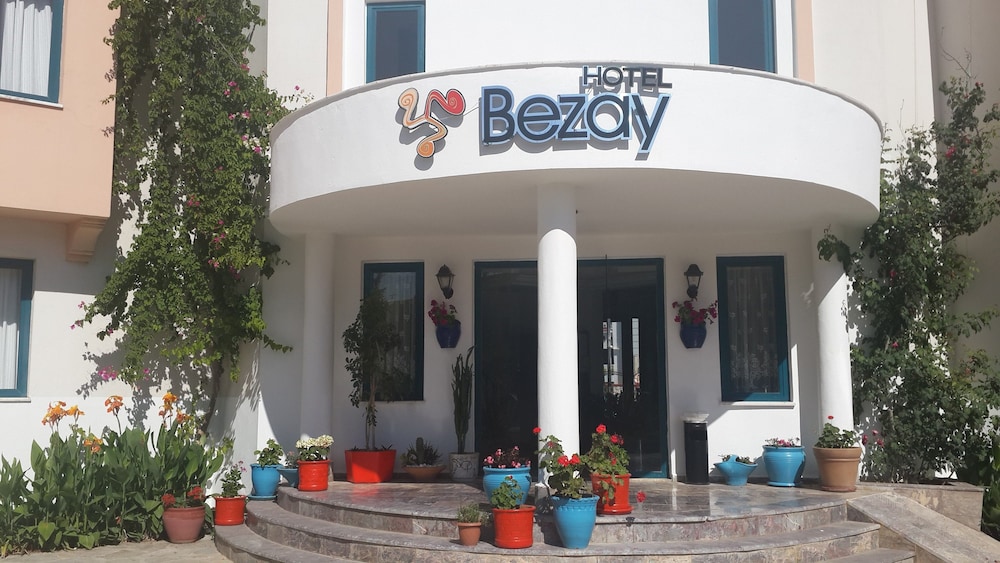 Bezay Hotel