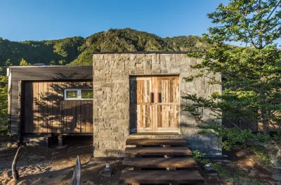 Endemiko Hôtels à : 