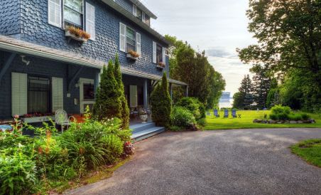 The Shore Path Cottage - Housity