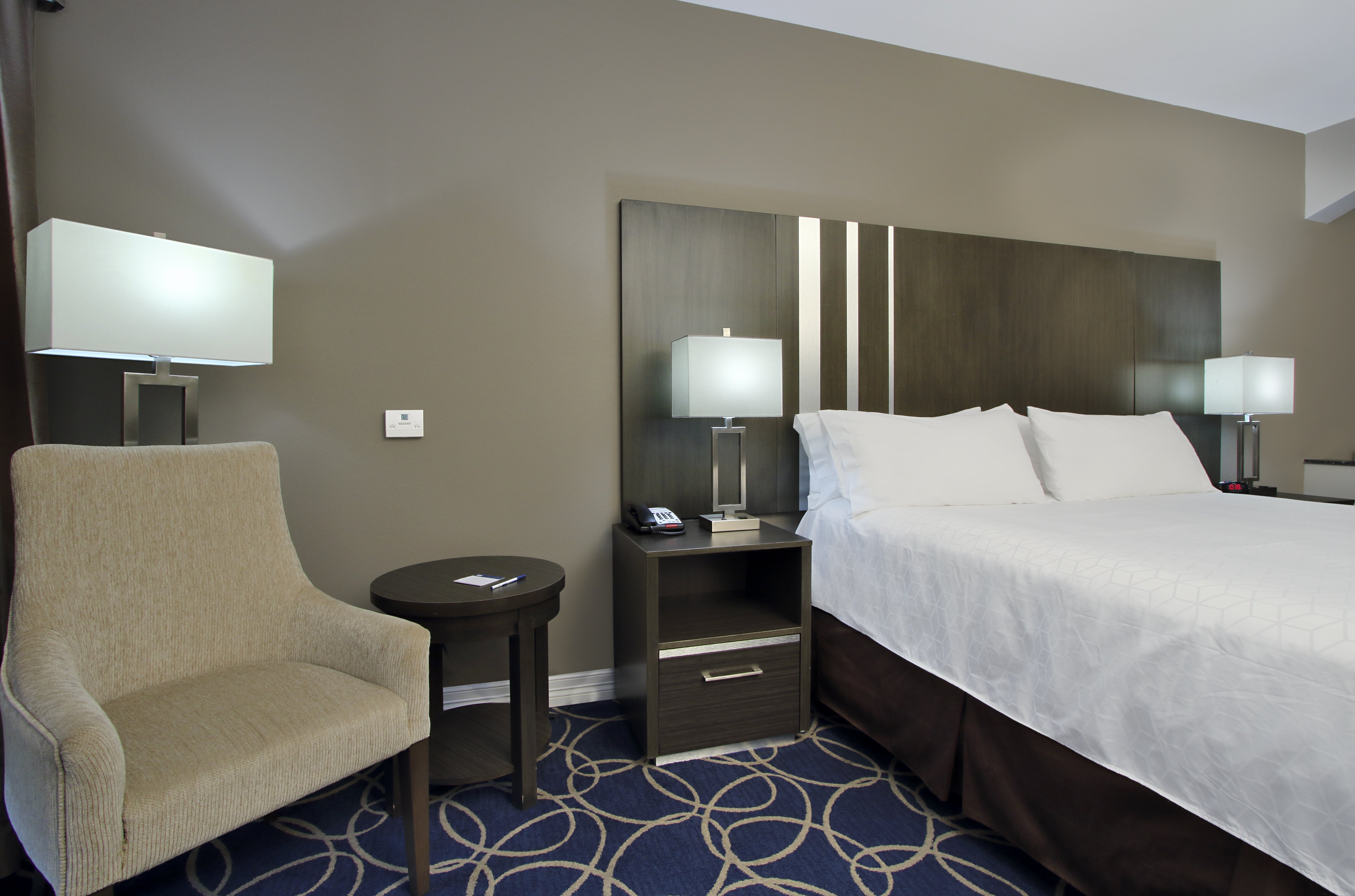 Holiday Inn Express and Suites Houston North - IAH Area, an Ihg Hotel