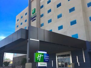 Holiday Inn Express & Suites Mexicali