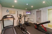 Cobo Bay Hotel - 3-Star
