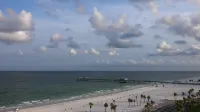 Holiday Inn & Suites CLEARWATER BEACH by IHG - Beach