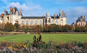 Mercure Château de Fontainebleau Demeures de Campagne