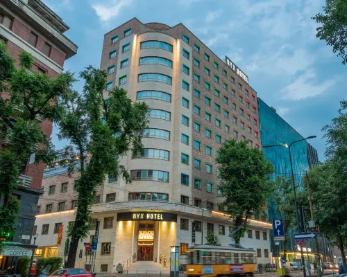 โรงแรมนิกซ์ มิลาน บายลีโอนาร์โด โฮเทลส์ โรงแรมใกล้มิลานเซนทราเล