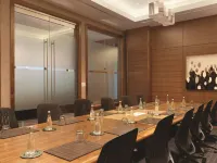 Radisson Hotel & Conference Centre Calgary Airport Hotels near Northeast Calgary