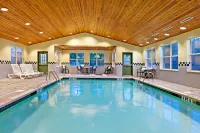 Country Inn & Suites by Radisson, Harrisburg Northeast - Hershey - Parkering