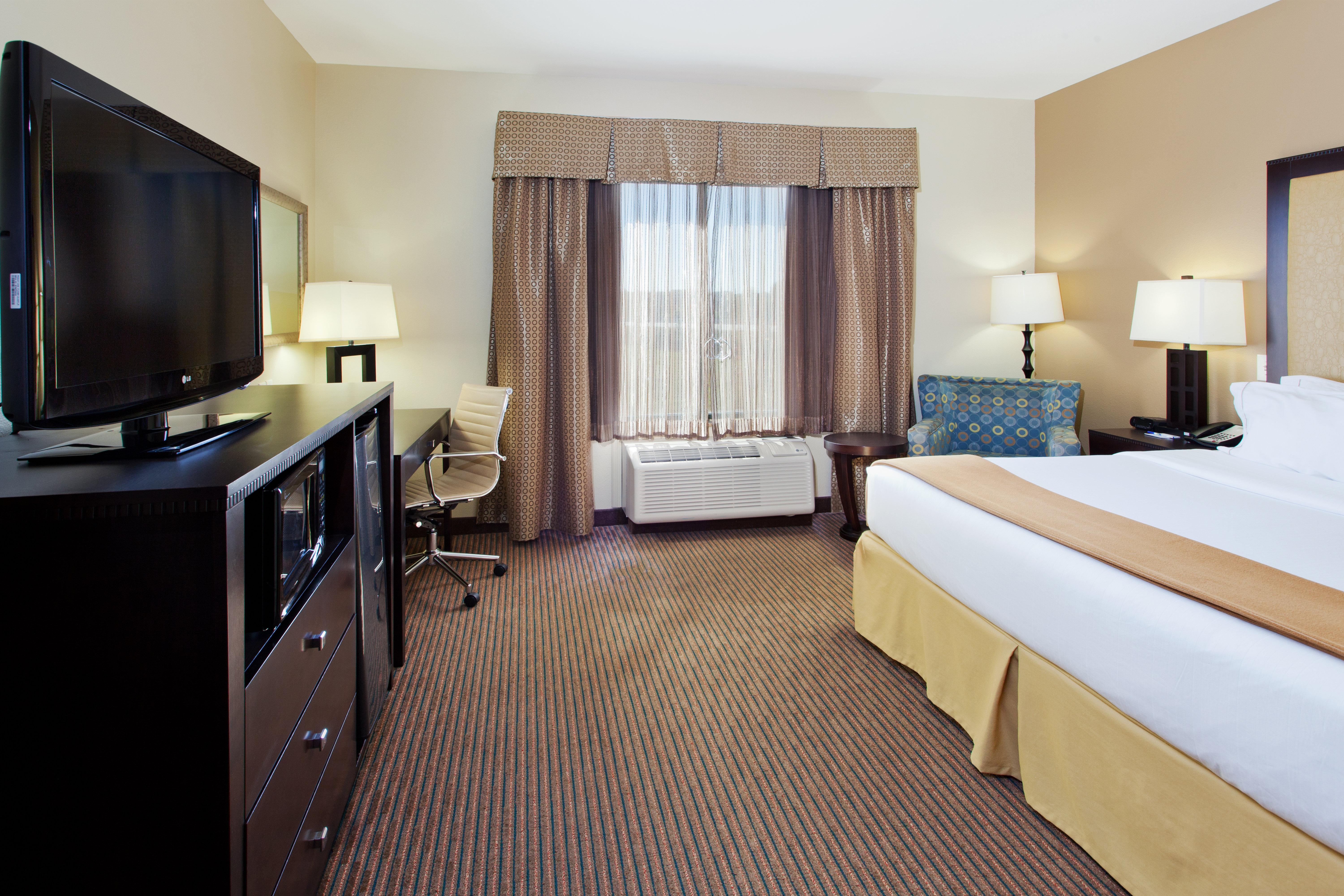 Holiday Inn Express Hotel & Suites Cordele North, an Ihg Hotel