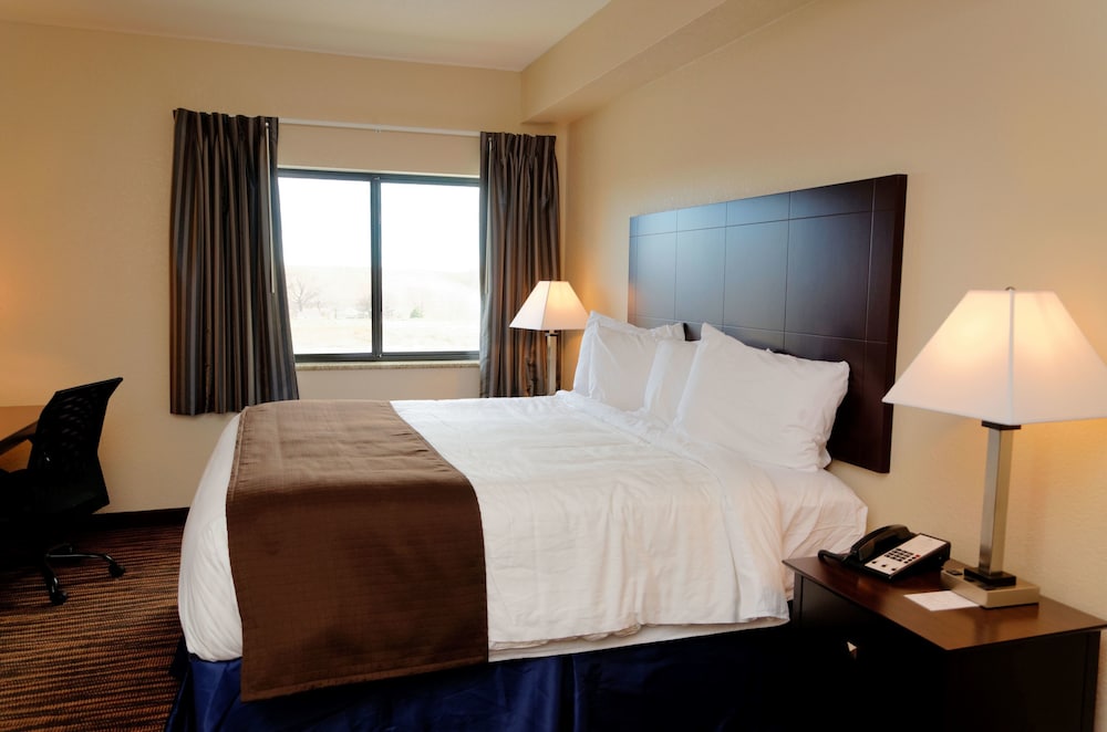 Cobblestone Inn & Suites - Denison - Oak Ridge