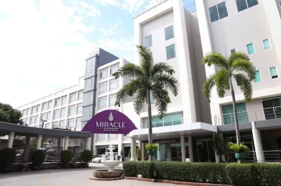โรงแรม มิราเคิล สุวรรณภูมิ แอร์พอร์ต Miracle Suvarnabhumi Airport Hotel