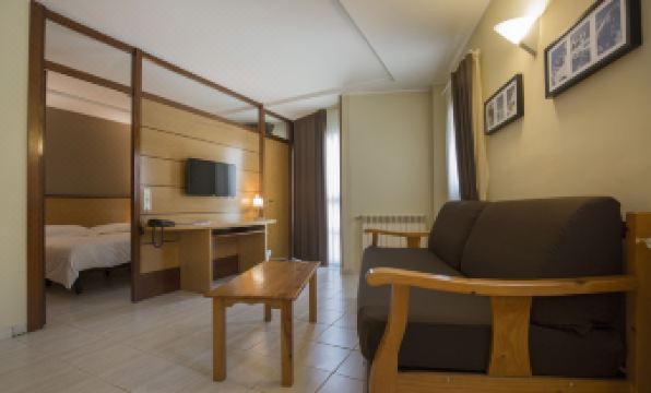 Annapurna Aparthotel - Housity