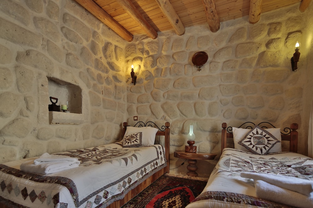 Koza Cave Hotel