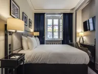 Hotel Teatro Boutique Old Town - Destigo Hotels Các khách sạn ở Vác-xa-va