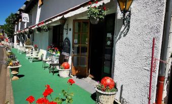 Hotel Bar b'Rock - Housity