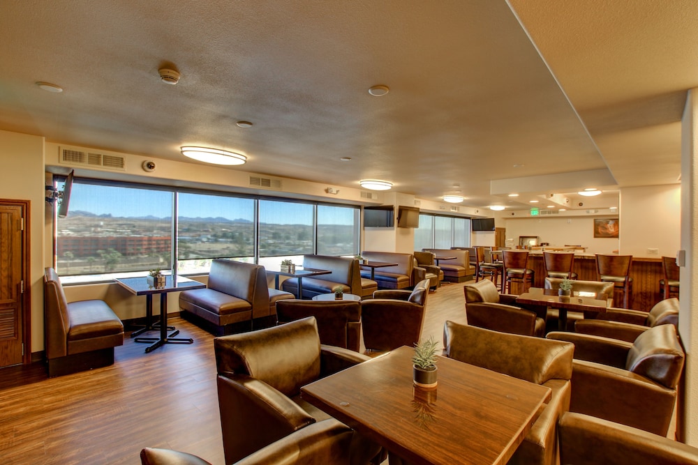 Laughlin River Lodge