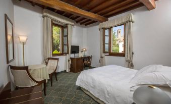 Hotel Villa San Lucchese