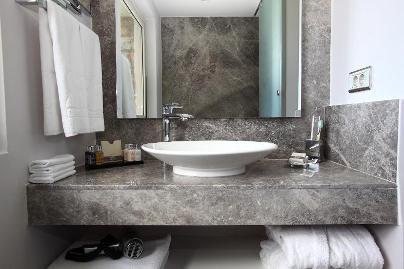 No 81 Hotel