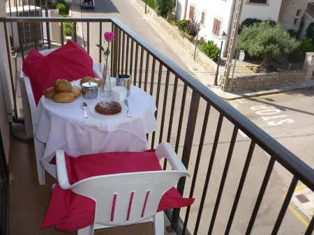 Marblau Mallorca Отели в г. Puerto Colom