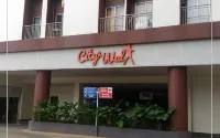 Expressia Stay Hotels in Serpong