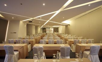 2. Centara ..