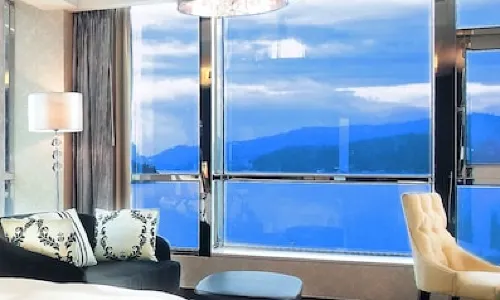 The Crystal Resort Sun Moon Lake