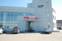 Паддок Отели рядом с достопримечательностью «Флигель купцов Дерягиных»