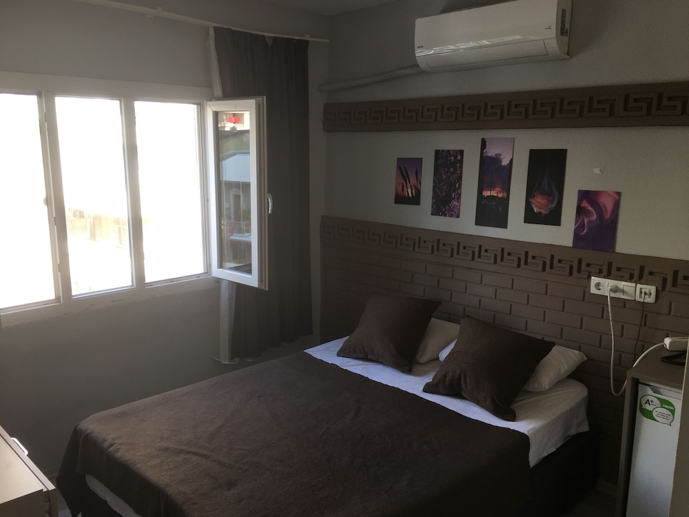 Asus Palmiye Otel