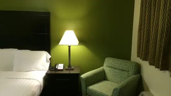 Boarders Inn & Suites by Cobblestone Hotels – Ashland City