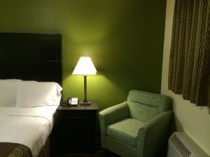 Boarders Inn & Suites by Cobblestone Hotels - Ashland City