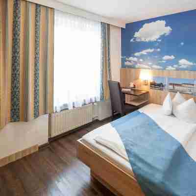 Hotel Blauer Karpfen Rooms