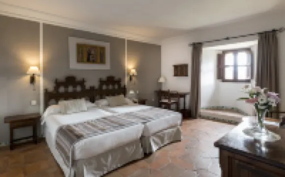 シグエンサ城 グアダラハラのホテル