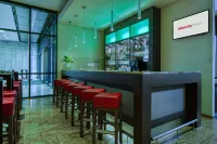 IntercityHotel Dresden - Quầy bar