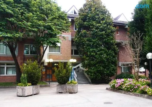 卡斯宜納勒恩奧沃酒店