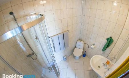 Us?ugi Hotelarskie Ma?gosia I Andrzej Danowski - Housity