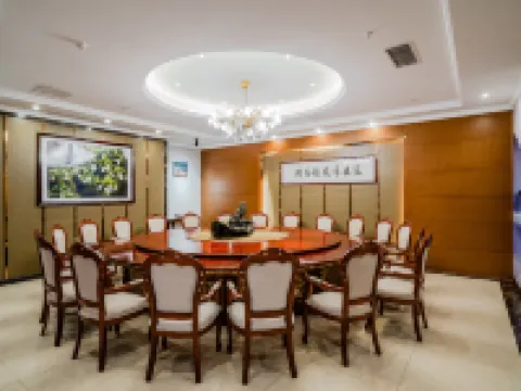 Gezi Hua Grand Hotel Hotels in Yingjing