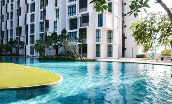 H2O Residences by Victoria Home