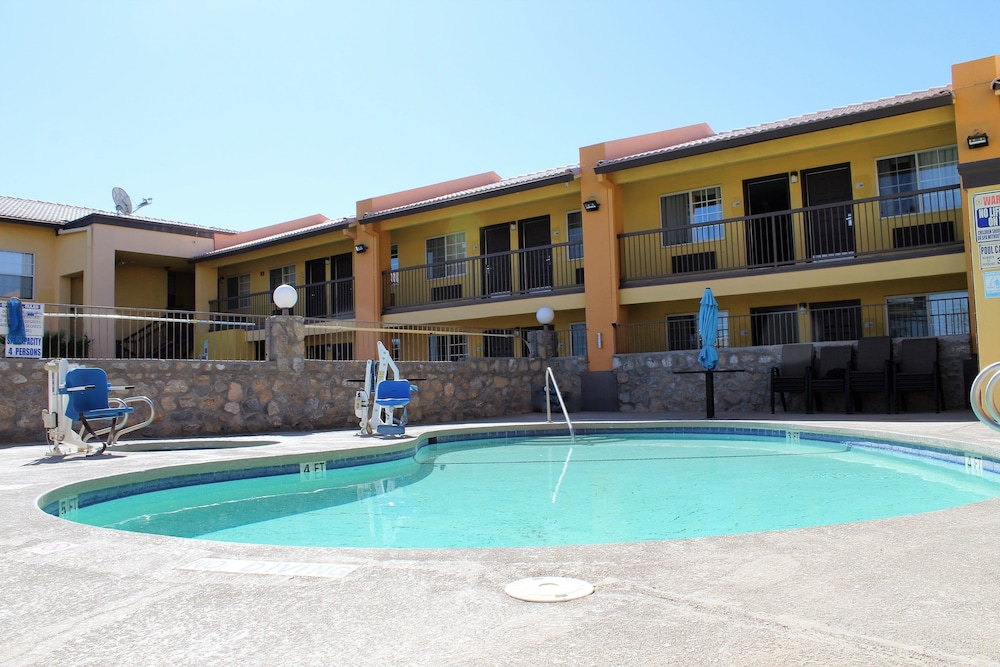 Desert Inn