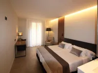 Hotel Raval de la Mar Các khách sạn gần Plaza del Mercadal