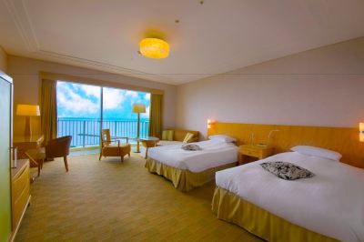 【イーストウィング館】ツイン・イーストウィングA ラグナガーデンホテルの写真