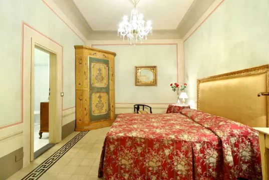 阿馬利亞套房民宿