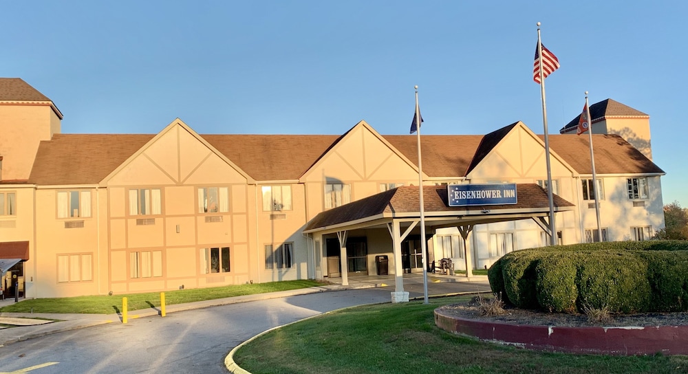 Eisenhower Hotel and Conference Center