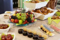 Best Western Plus les Terrasses de Brehat - Aamiainen