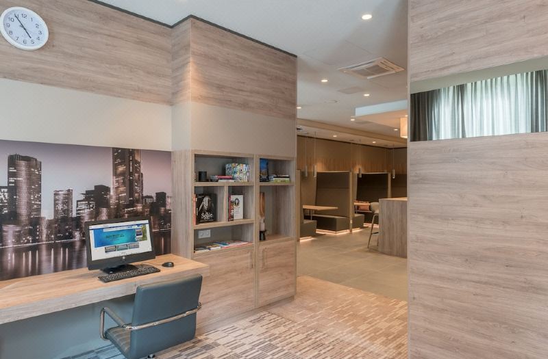 Hampton by Hilton Frankfurt Airport photo 5