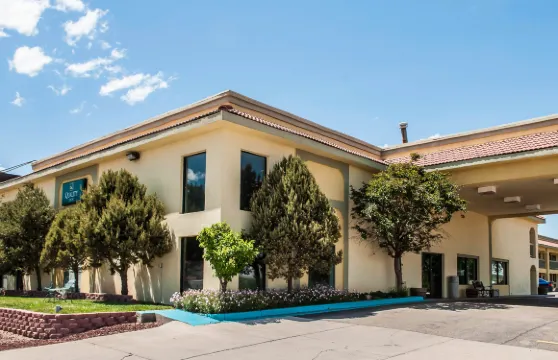 藍色 66 酒店 - 貝斯特韋斯特辛尼雀精選酒店