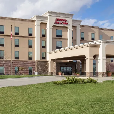 Hampton Inn & Suites Lincoln Northeast/I-80
