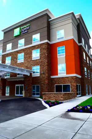 Holiday Inn Express & Suites Ithaca