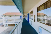 Scottish Inn & Suites - Kemah Boardwalk Hotels in Seabrook